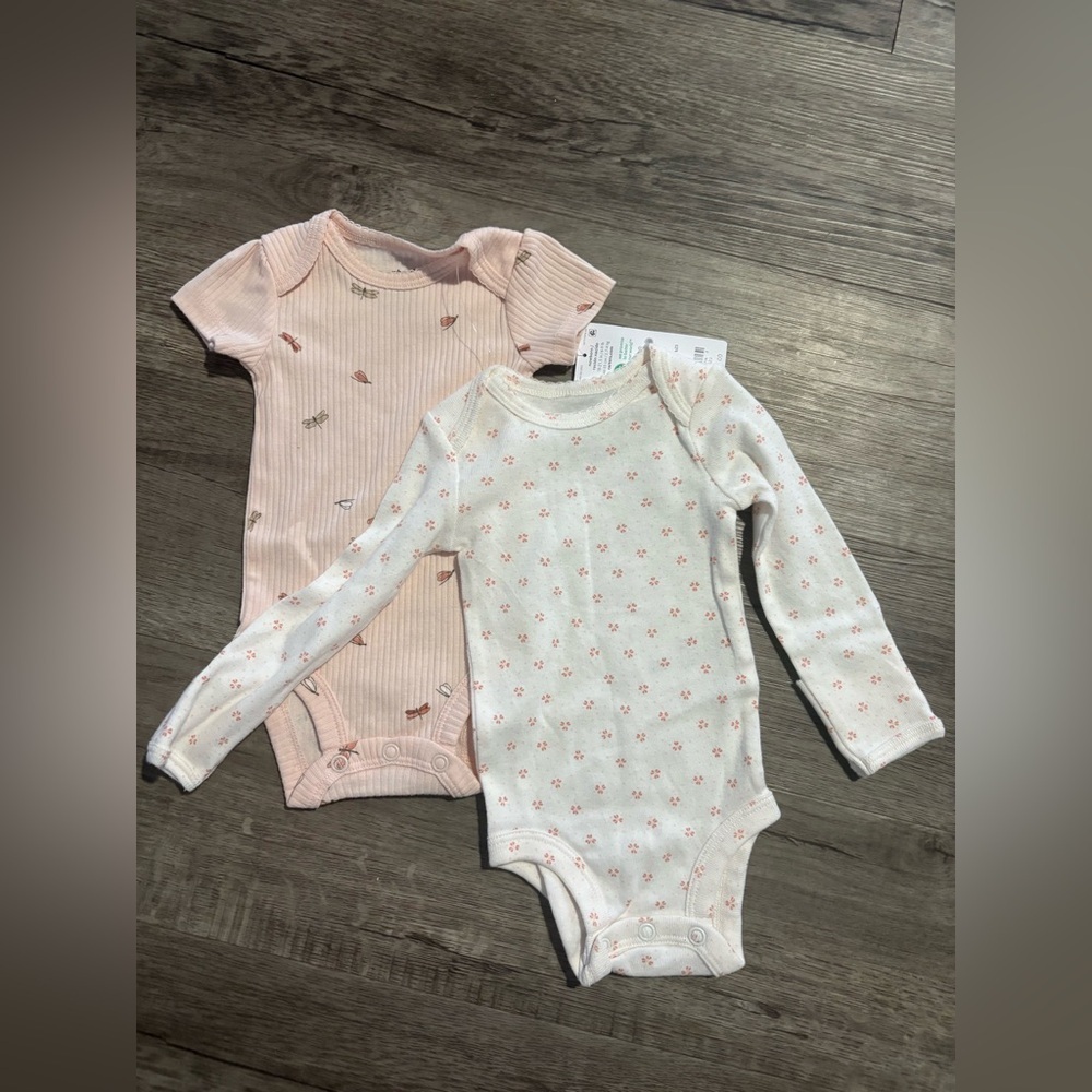 NWT Baby 2 Piece Set NB